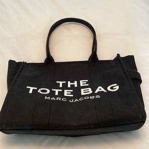 Marc Jacobs The Large Tote Bag - Black